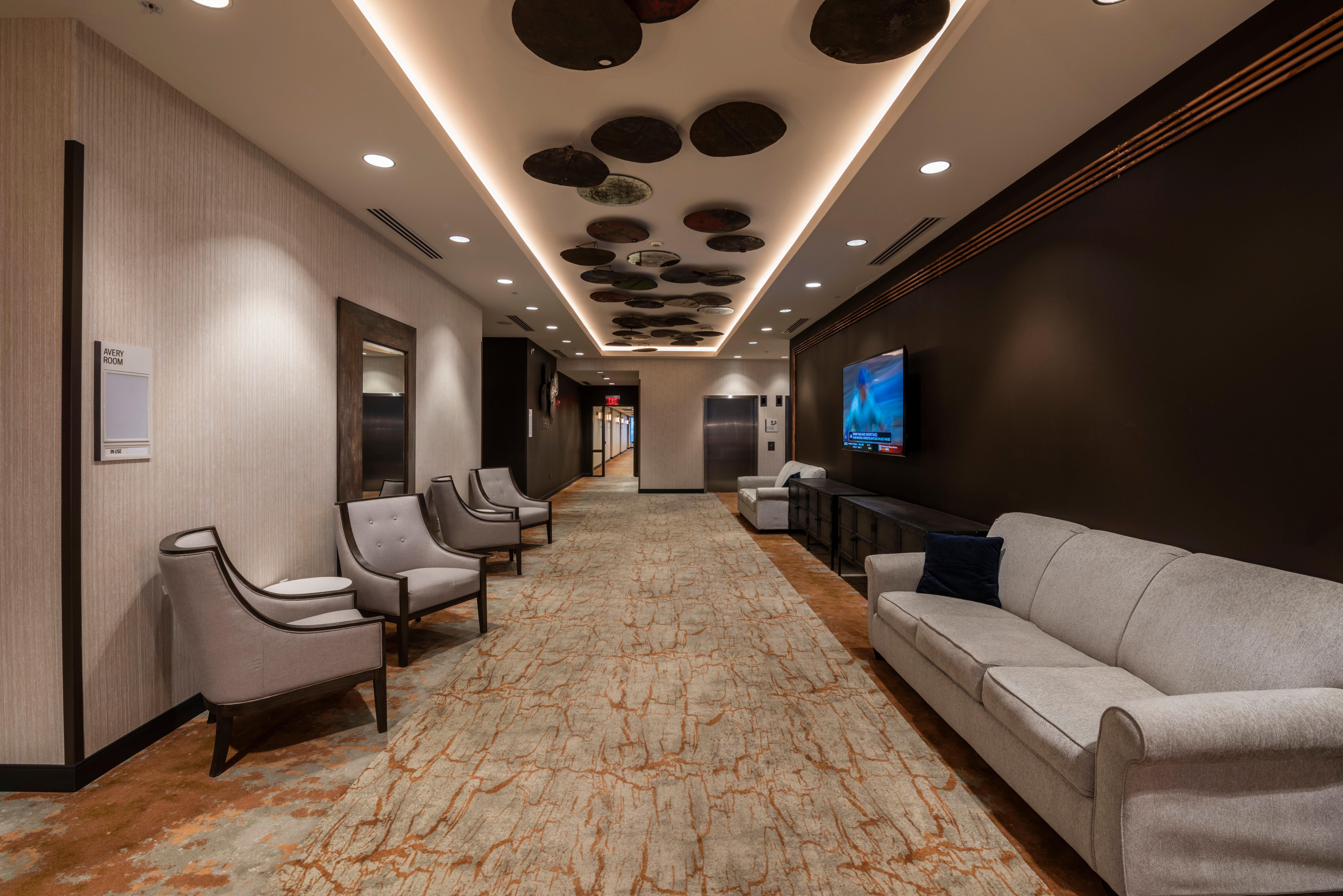 Hotel Indigo Tulsa Dwtn/Entertainment Area Экстерьер фото